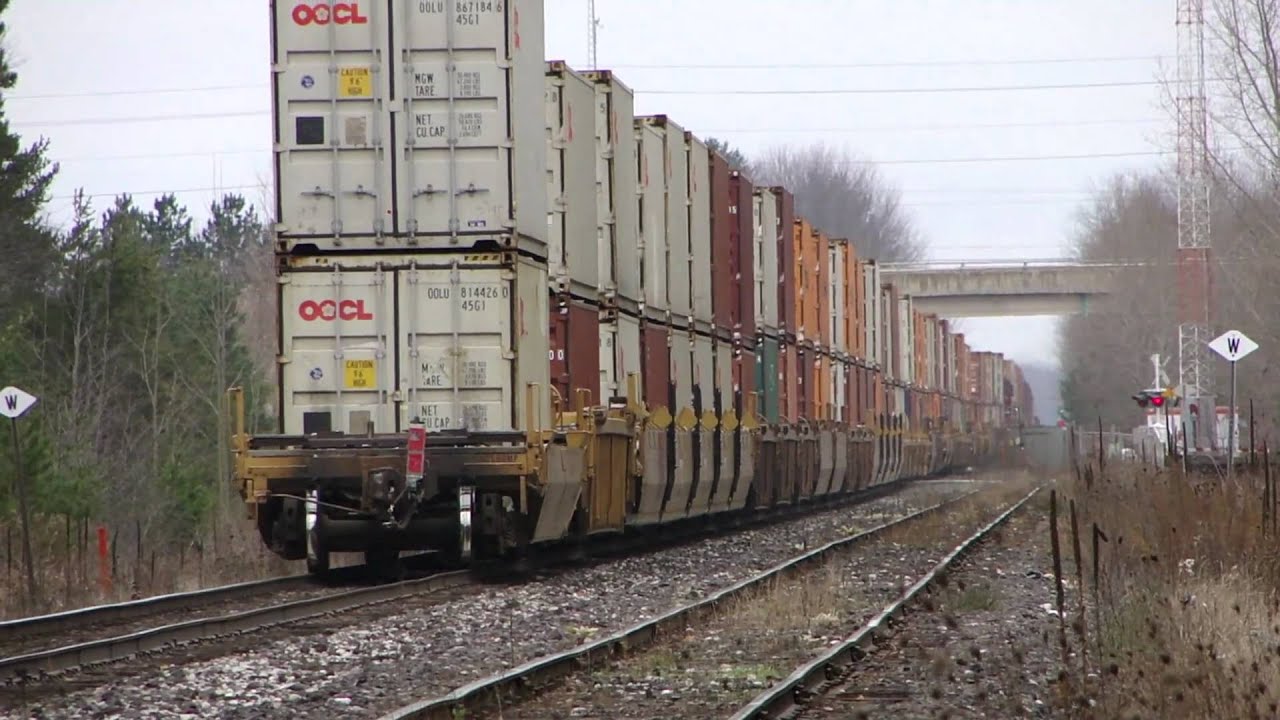 CP 9717 in Essa (21NOV2010)