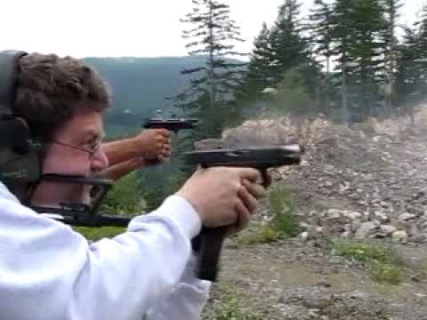 Full Auto Glock vs. Full Auto Beretta