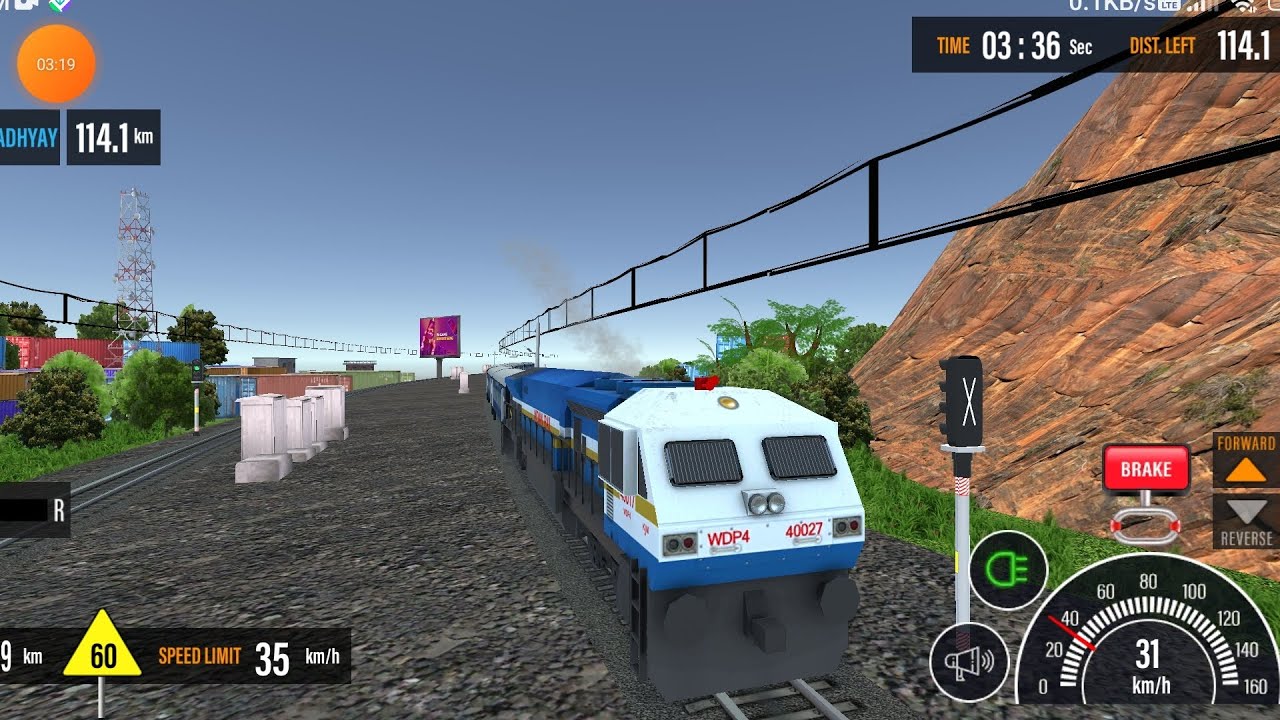 15484/SIKKIM MAHANANDA EXPRESS - PRAYAGRAJ TO PT. DD UPADHYAY -  WDP4 ICF BLUE COACH 