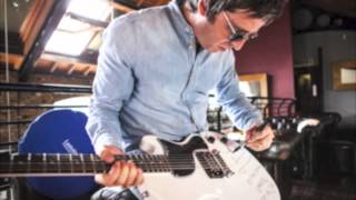 Noel Gallagher&#39;s High Flying Birds perform &quot;Angel Child&quot; live on XFM, Warchild (HQ Audio)