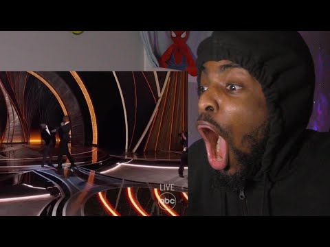 Will Smith Punches Chris Rock At The Oscars Reaction @WillSmith Walks Off Like A Certified Clown!!