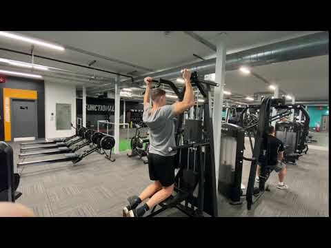 Assisted pull ups (neutral grip)