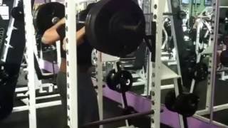 Dovydas squatting 435 lbs / 200 Kg