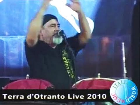 BRIGANTI DI TERRA D'OTRANTO - LIVE 2010 (Pizzica/T...