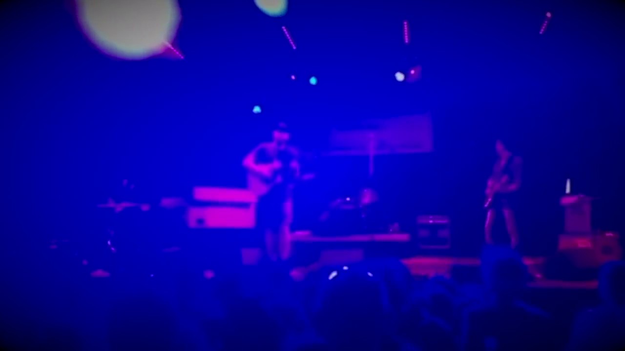 Watch "Heiweh" - Benji Bonus - Hendrix Ackle & Band - Badefahrt 2017 on YouTube Watch "Heiweh" - Benji Bonus - Hendrix Ackle & Band - Badefahrt 2017 on YouTube
