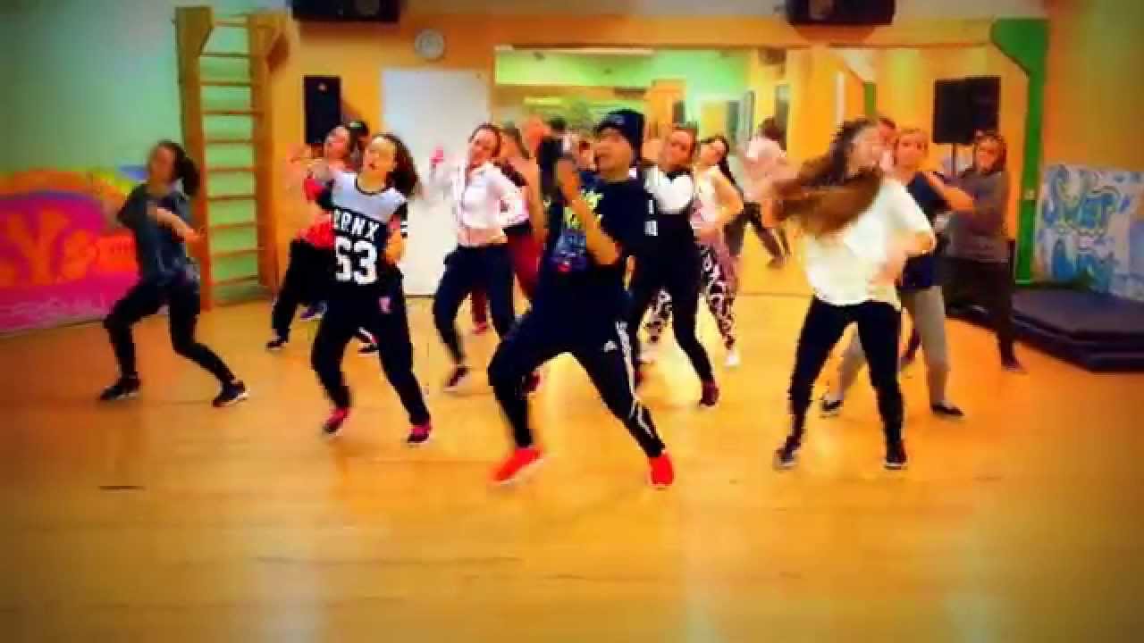 Tropkillaz-Hotdamn by Snickers Jam crew (training version)