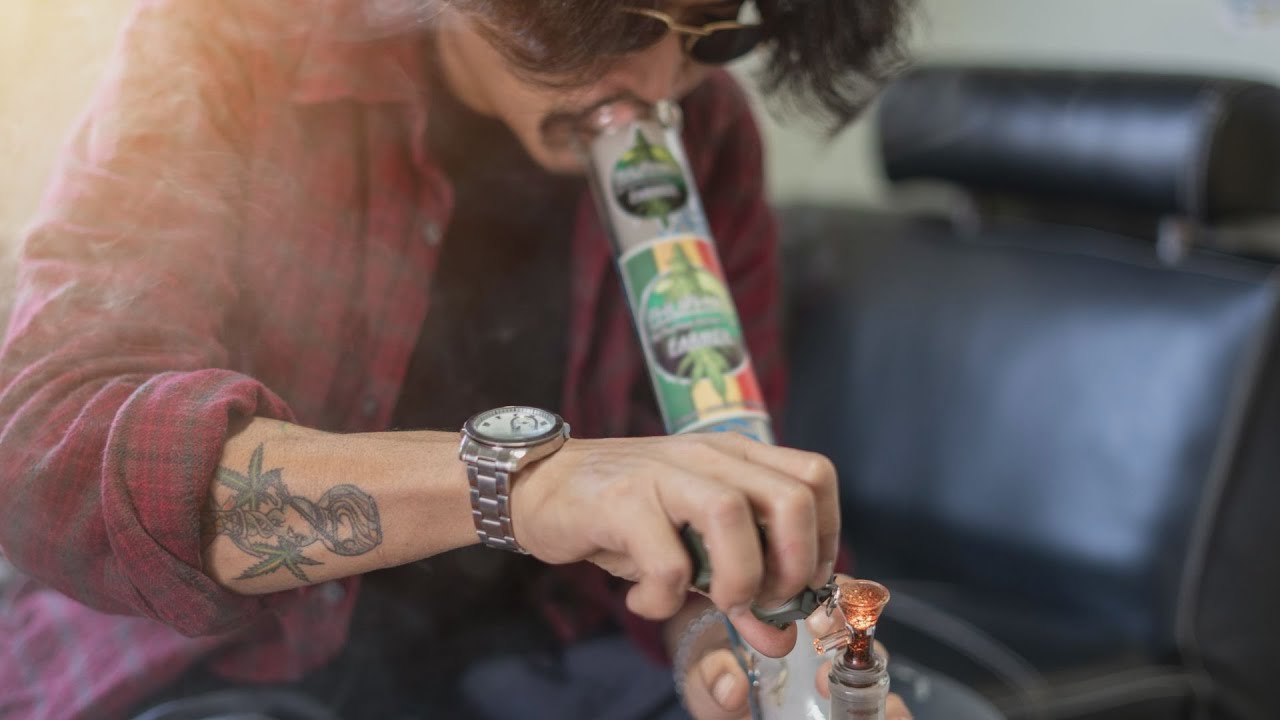 Florida Divided As Marijuana Legalization Looms, Social Media & Mental Health Danger | Miami Life