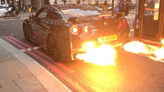 Nissan GT-R Nismo EXHAUST FIRE, FLAMES, SOUND & ACCELERATIONS 2022 | Car Spotting London Supercars