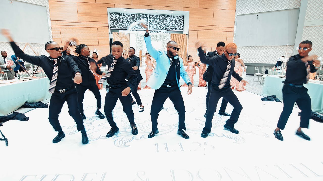 Они закрыли его | Эпическое появление жениха на конголезской свадьбе