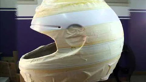 Chi ha il casco di Ayrton Senna?