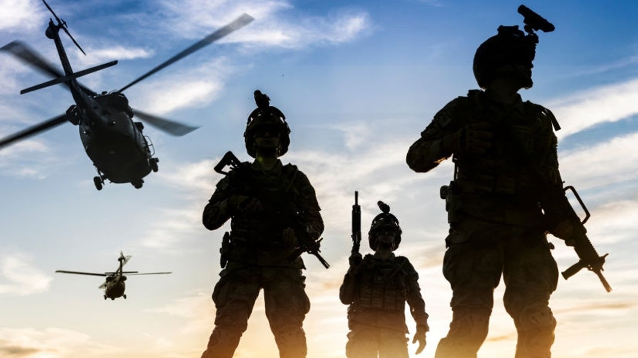 ¿Cómo Funciona la Moral Militar?