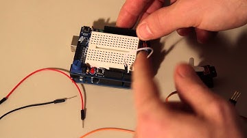 Arduino Basics: 7 - Servo Control