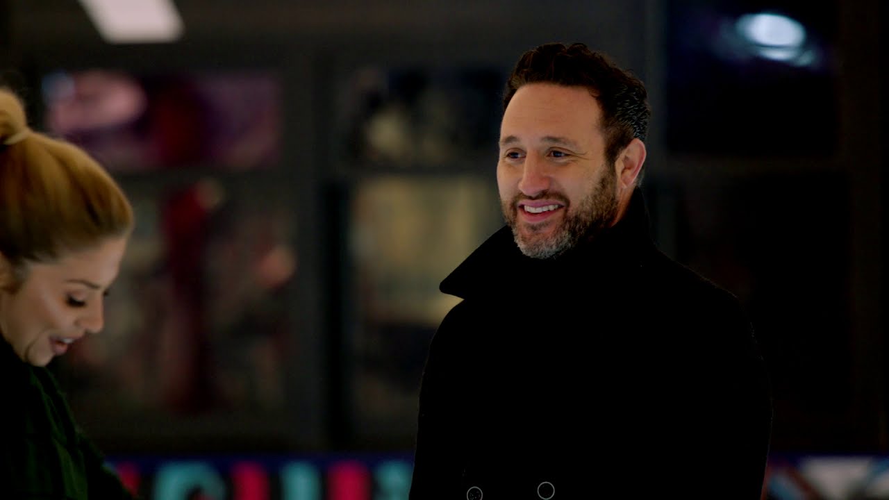 TEASER: EPISODE 8, Celebs Go Skating with Antony Costa