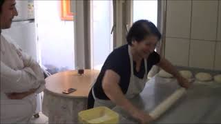 Bartin Yöresel Mutfaği - Fesleğenli̇ Gözleme