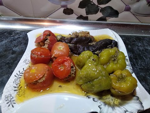 Noxudlu dolma (3 bacı dolması) - pomidor badimcan biber dolmasi