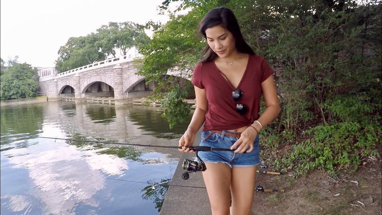 Fishing with my Sister in Washington D.C. (Last Time Before She Moves to Florida!!!) Fishing with my Sister in Washington D.C. (Last Time Before She Moves to Florida!!!)