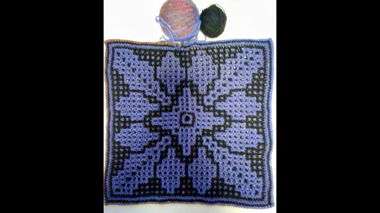 Фиолетовый цветок в мозаичной технике. 1 часть - без бордюра.