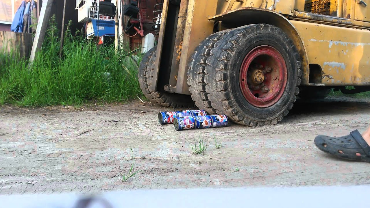 Trukki vs cat Latz cans