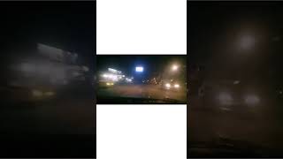 Suasana Jalan Raya Malam Hari