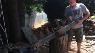 Comparison 5$ hatchet vs fiskars X11