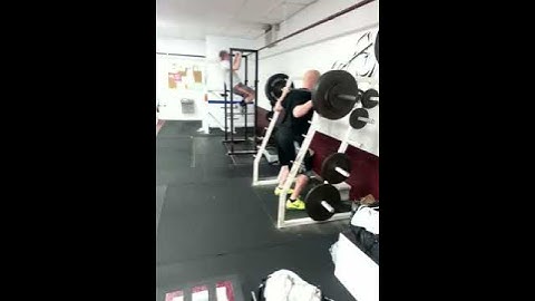 385 pause squat