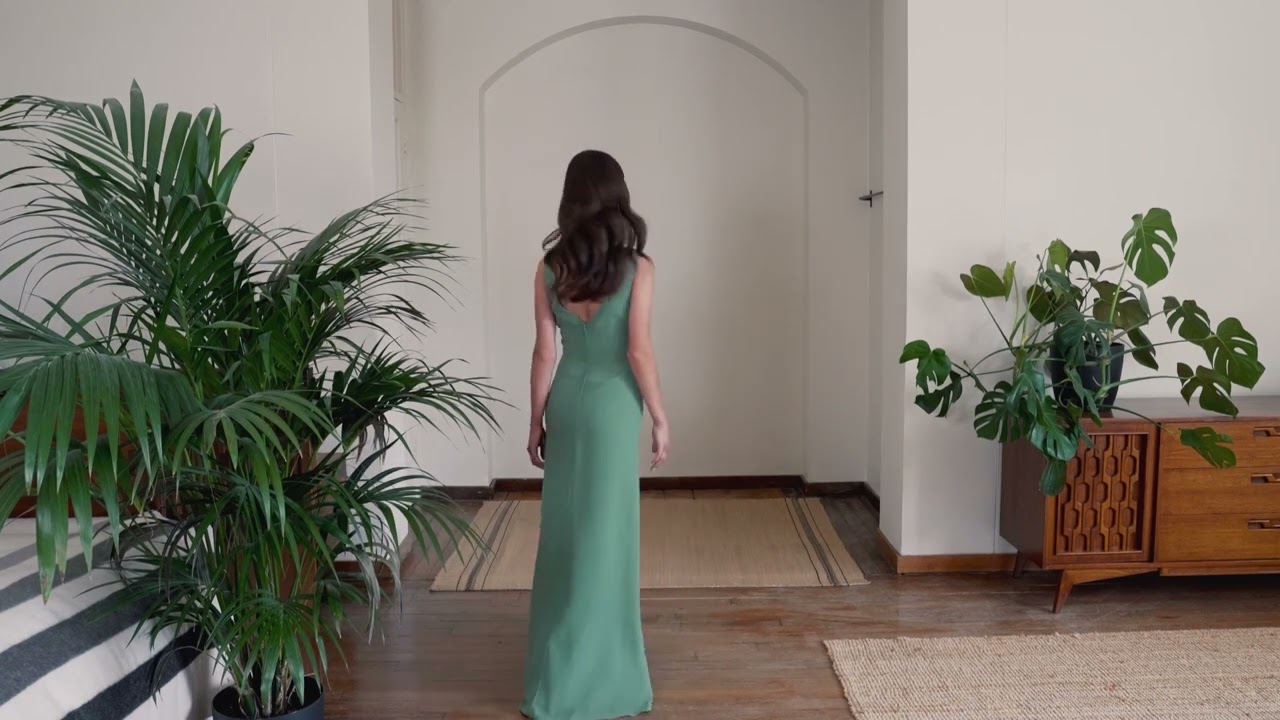 E243 HERMIONE | ESSENTIALS BY TRUE BRIDE