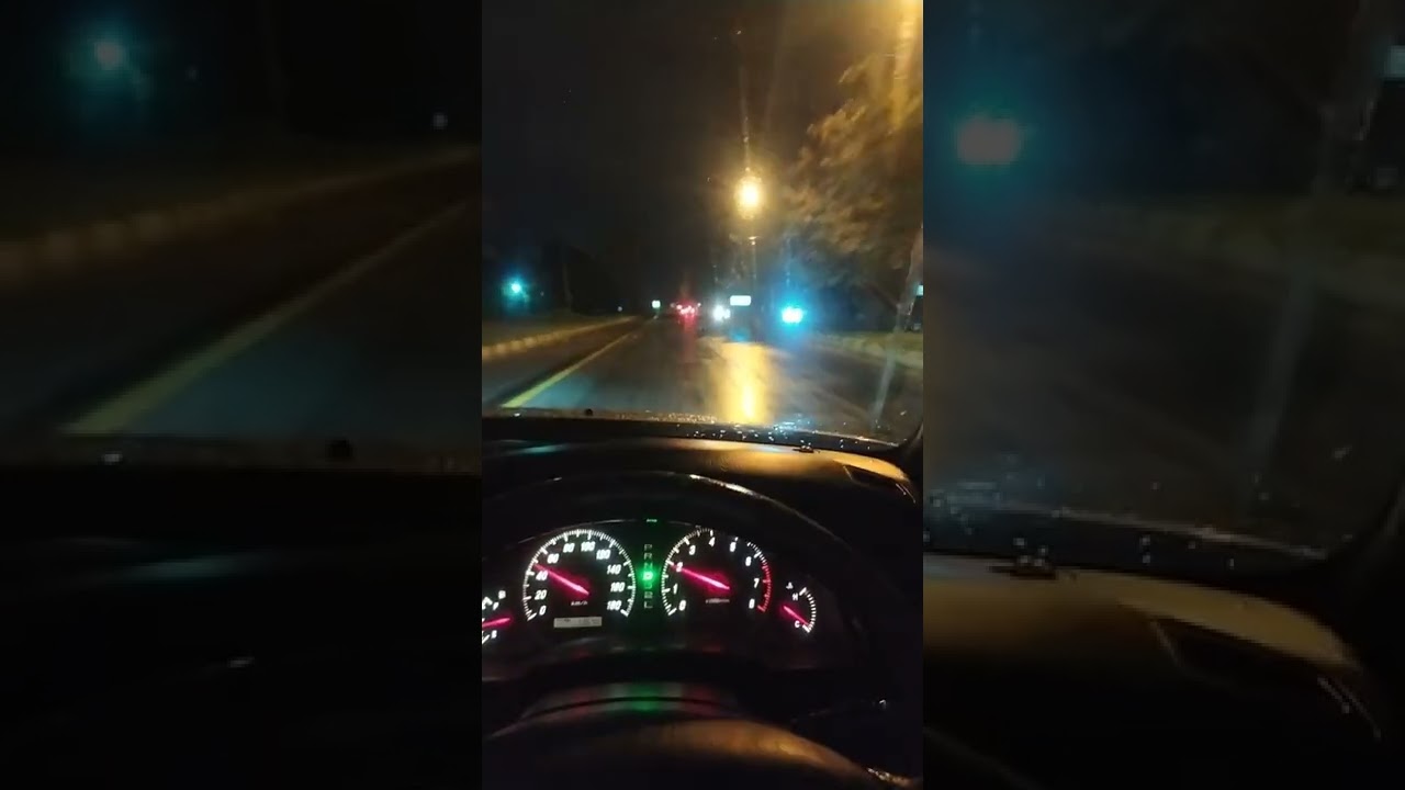 Toyota mark 2 night.