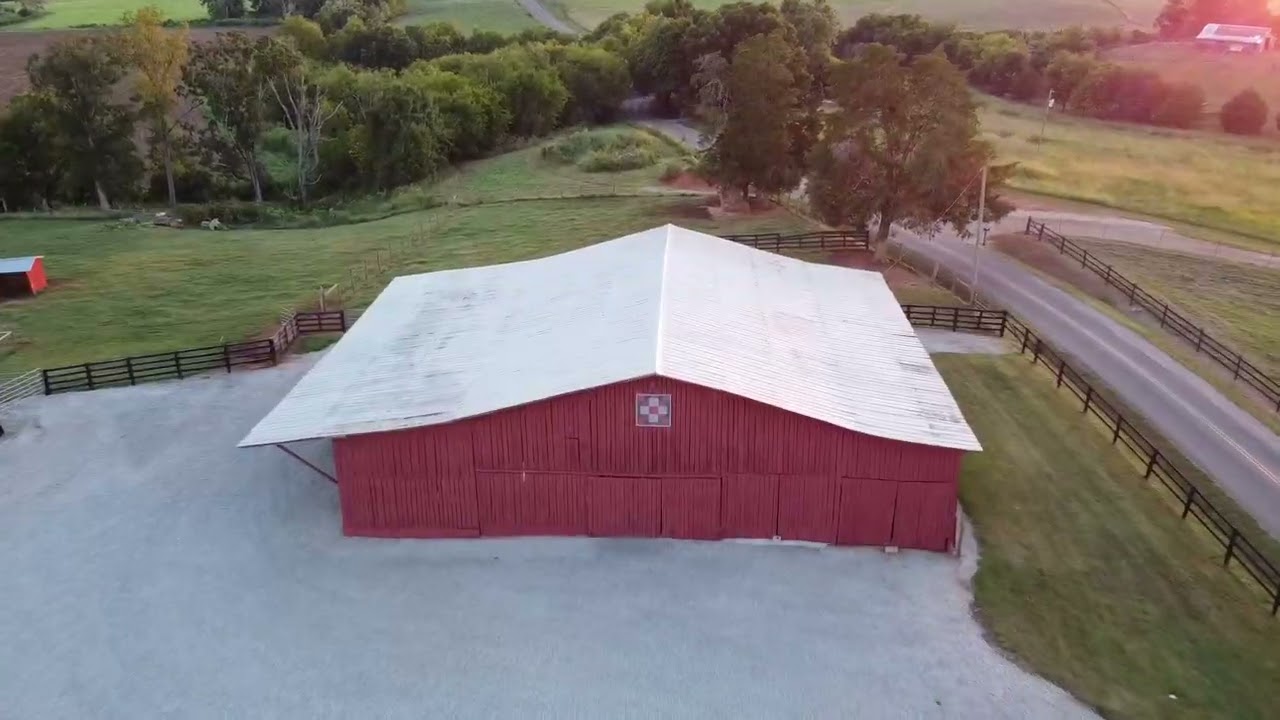 Seed Tick Road, Philadelphia, TN