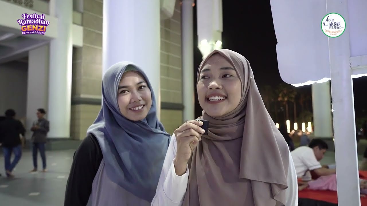 Buka Puasa Hari Pertama di Masjid Nasional Al Akbar Surabaya