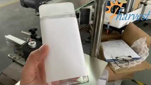 Square bottle labeling machine ,three-side labeling machine, chili sauce bottle labeling machine