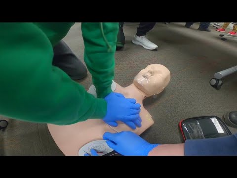 Port Clinton High School's freshman class gets CPR certified