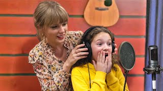 When Taylor Swift Surprises Her Fans!