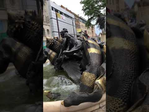 Video: Statujas un strūklakas Nirnbergā
