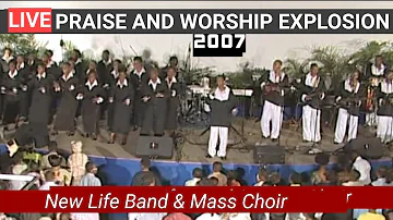2007 LIVE - KATIKA UKUMBI WA METROPOLE ARUSHA. New Life Band & Mass Choir