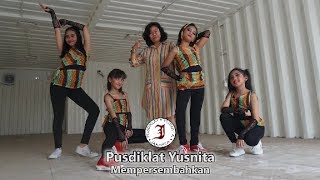 Download Sanggar Yusnita - Dj Snake - Taki Taki Ft. Selena Gomez, Ozuna, Cardi B Video MP3 Sanggar Yusnita - Dj Snake - Taki Taki Ft. Selena Gomez, Ozuna, Cardi B