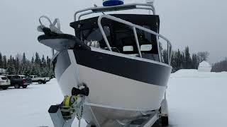 Raider Boats 2019 2484 Voyager
