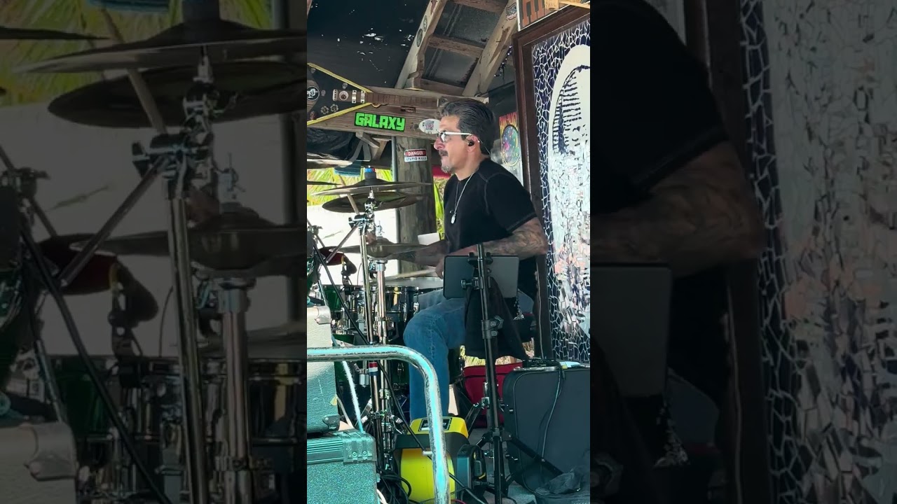 SOUTHERN ROCK'S FINEST   Feat  JIMMY ELKINS of MOLLY HATCHET   CLIPS  05 04 2025   15 58 32   img 26