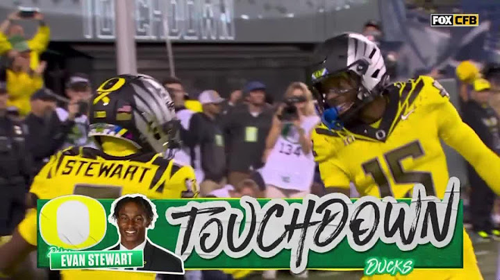 Dillon Gabriel Finds Evan Stewart For The TD vs. Michigan State | Oregon Football | 10/04/2024