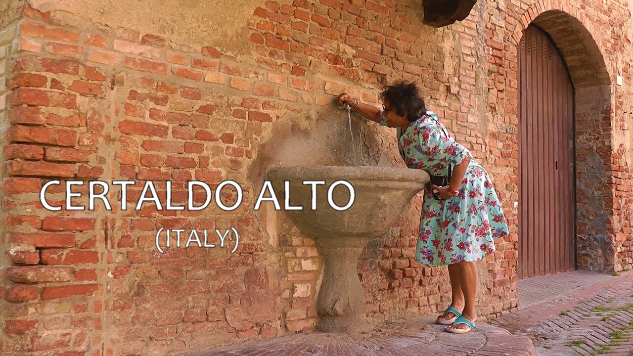 ITALY Volterra and Certaldo Alto (Tuscany)