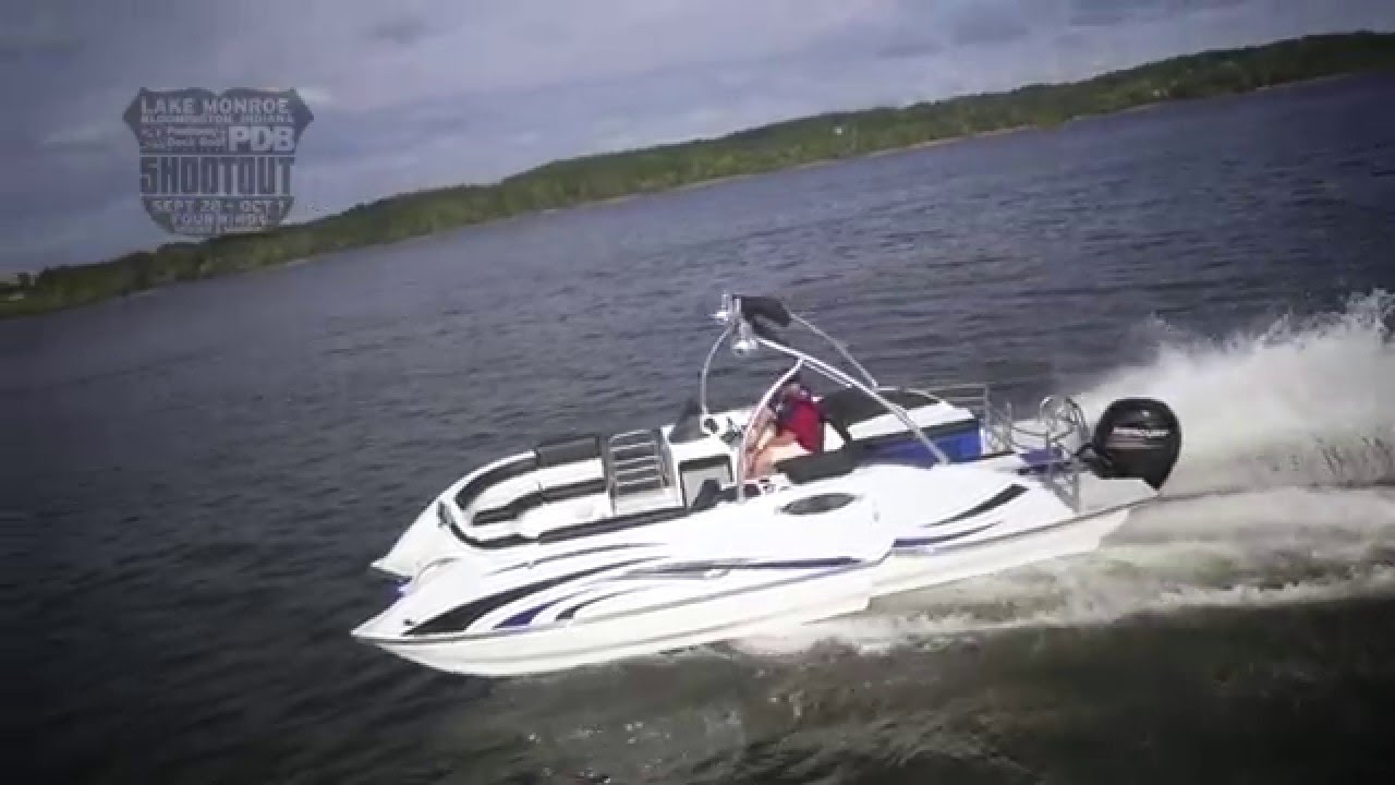 Caravelle Razor 237 UR with the Black Widow package PDB Shoot Out 2016