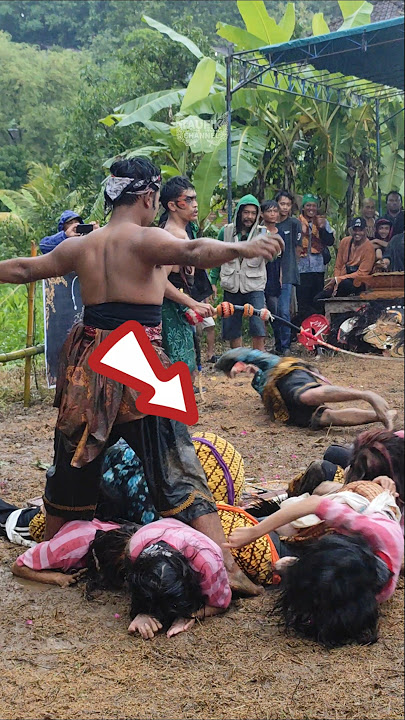 KESURUPAN MASSAL‼️ Reog KPJ Ngroyo bringin #kudalumping #jaranan #spiritualawakening