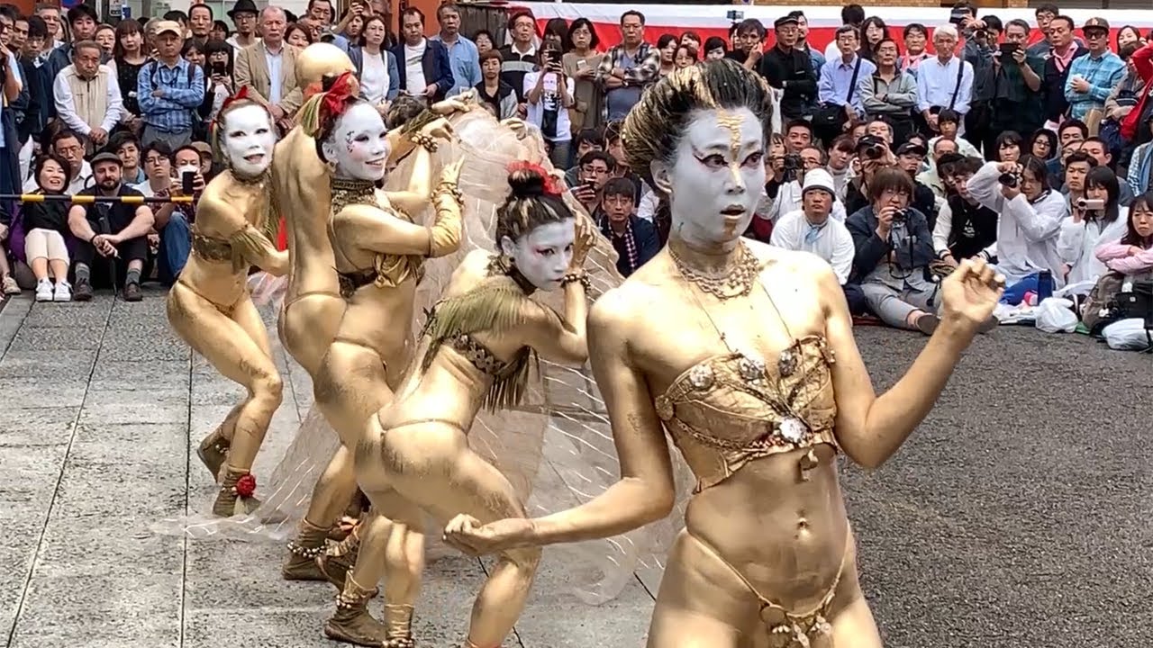 金粉ショー 大須大道町人祭 金粉ショウ大駱駝艦ノーカット版 名古屋 Golden Powder Bodypainting Dance Show Osu Nagoya Japan Youtube