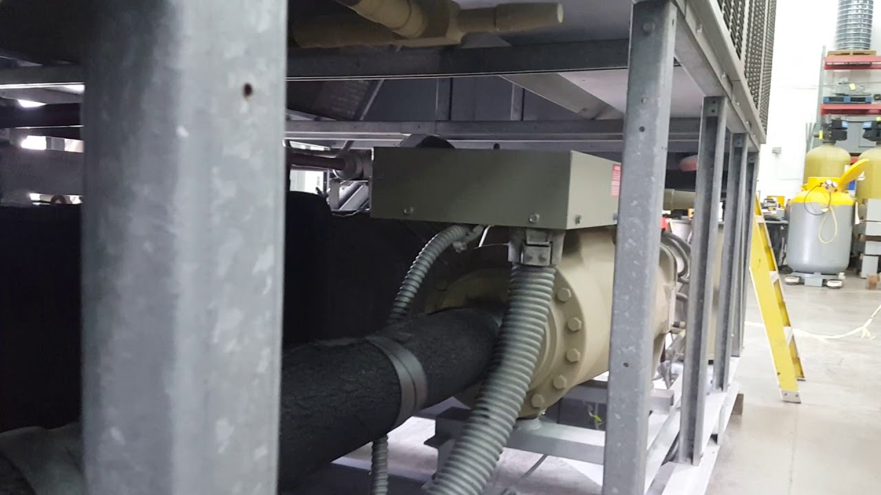 Trane RTAC 155 Ton Air-Cooled Chiller SKU# 2427 - YouTube