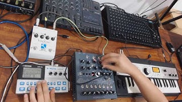 Atomosynth Mochika X2 - Dante Gonzales Acid Techno Trax Demo