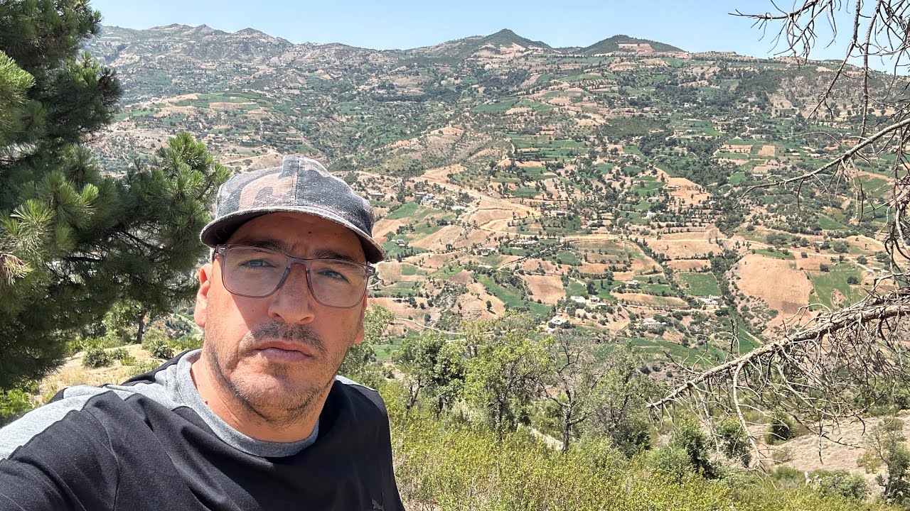 الطريق الى تمروت على انغام الغيطة الجبلية