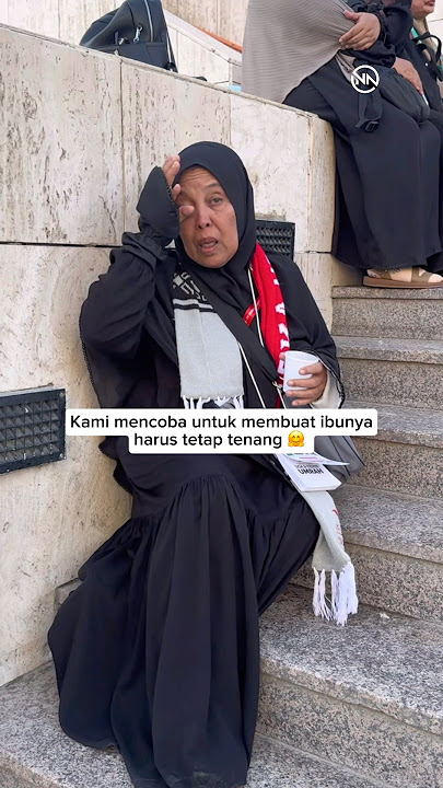 Membantu ibu ini yang terpisah dengan rombongan umroh 😇 #caretoinspire #shorts