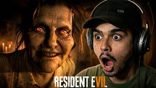 RUNNING FOR MY LIFE in Resident Evil 7 😭