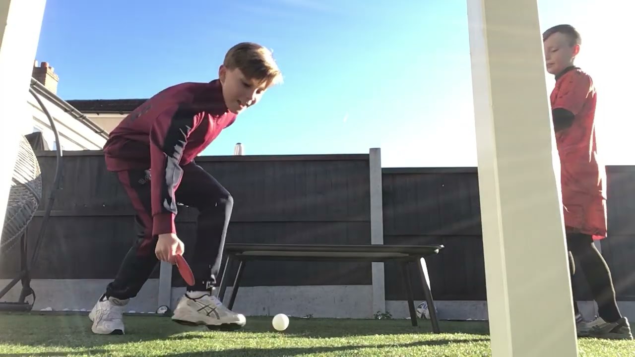 Mini ping pong match