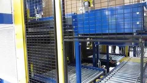 Nerak Bi-Directional Dual Hoist Tote and Box Lift in action