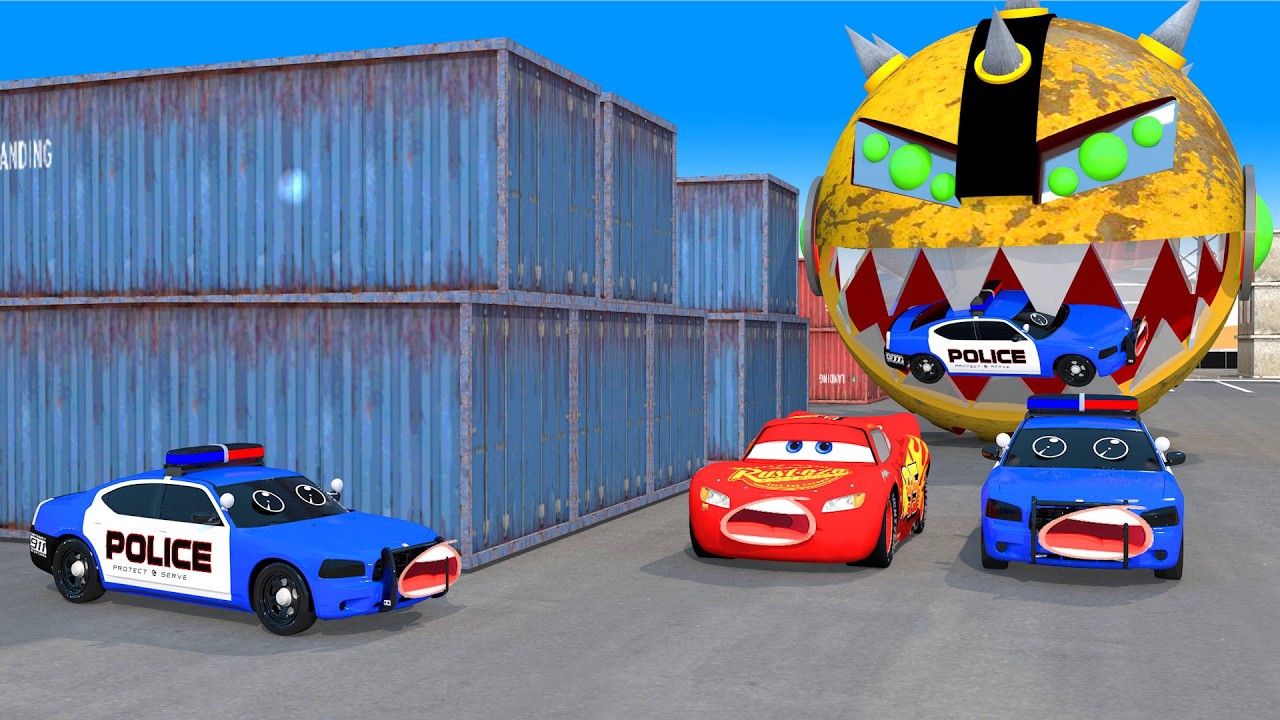 MCQUEEN & POLICE VS PACMAN RED 😱 GIANT TEETH | Crazy Car Cartoon Battle!